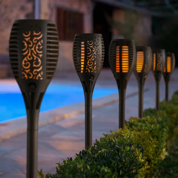 Lampa solara LED, model imitatie de flacara - negru - mat. plastic